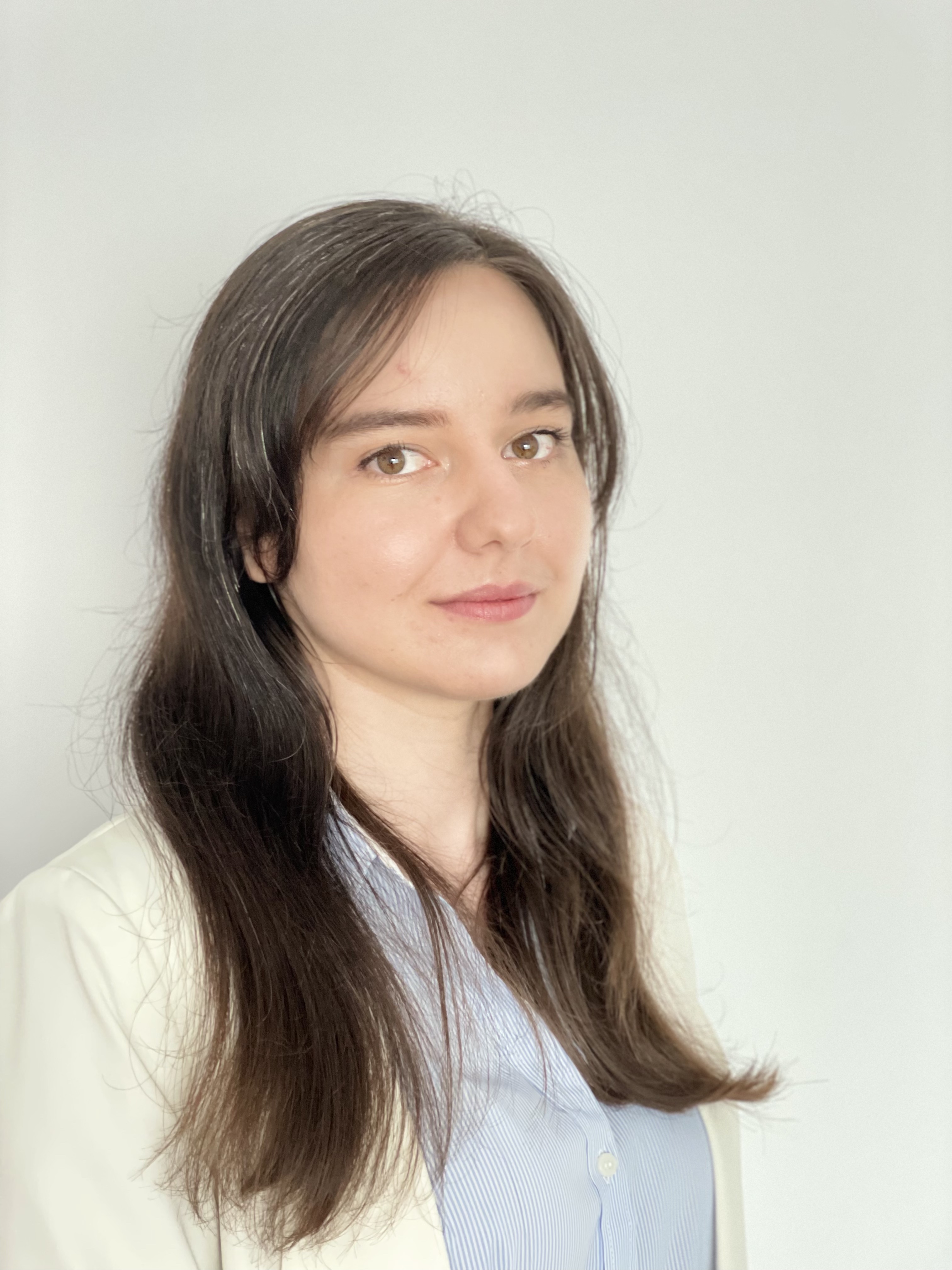 Seserman Corina